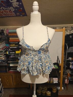 Vintage Y2K Ruffled Tank Top